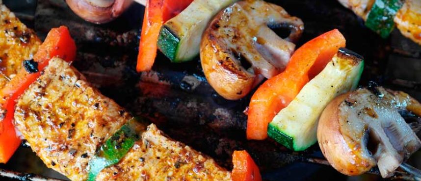 9 brochetas para barbacoa, fáciles y originales