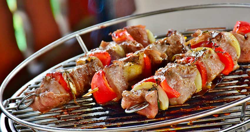 Brochetas de carne