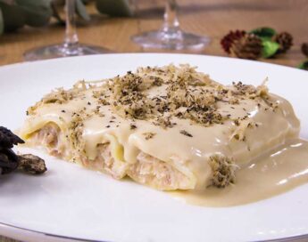 canelones de pollo de aldea con boletus y foie